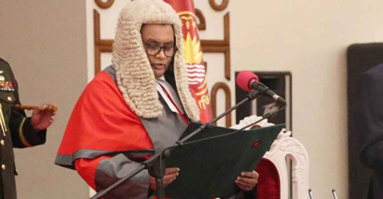 সস্ত্রীক করোনায় আক্রান্ত হয়েছেন প্রধান বিচারপতি