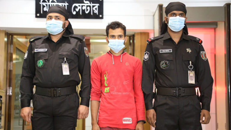 ‘ঘন কুয়াশায় অতিরিক্ত গতির কারণে ঘটে দুর্ঘটনা’