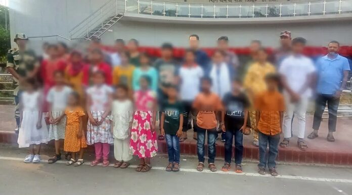 কারাভোগ শেষে বেনাপোল দিয়ে দেশে ফিরলো ২০ শিশু